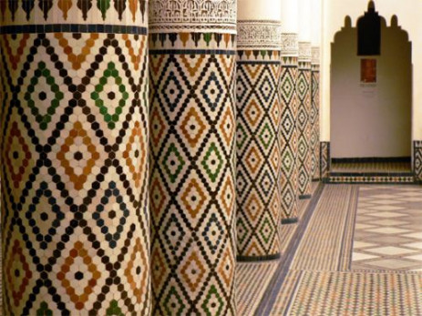 Zuilen in het Musée de Marrakech