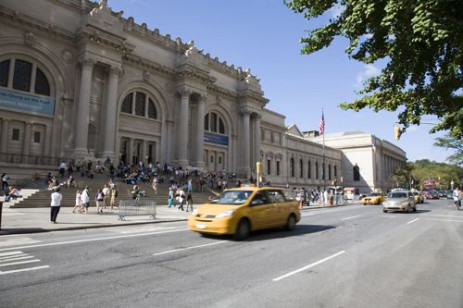 Zijaanzicht van het Metropolitan Museum of Art