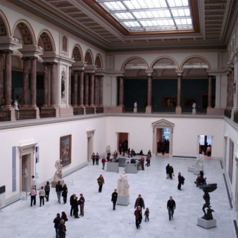 Binnen in de Koninklijke Musea voor Schone Kunsten