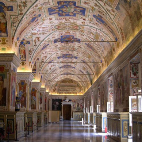 Zicht binnen in de Vaticaanse Musea