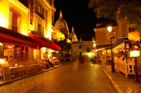 Nachtbeeld van Montmartre