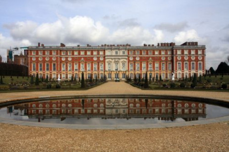 Meer voor het Hampton Court Palace