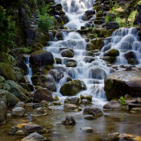 Waterval in het Viktoriapark