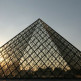 Glazen piramide in het Louvre